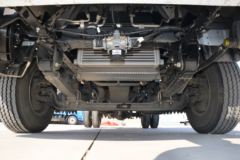 跃进 超越C300 130马力 4.2米单排栏板轻卡(国六)(SH1043ZFDCWZ4)