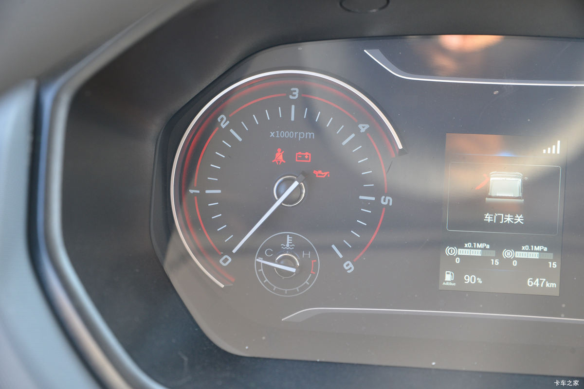 Ծ�� ��ԽC300 150���� 4.2�׵��������Ῠ(����)(SH1043ZFDDMZ)��ʻ��                                               