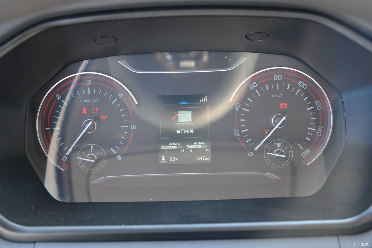 Ծ�� ��ԽC300 150���� 4.2�׵��������Ῠ(����)(SH1043ZFDDMZ)��ʻ��                                               