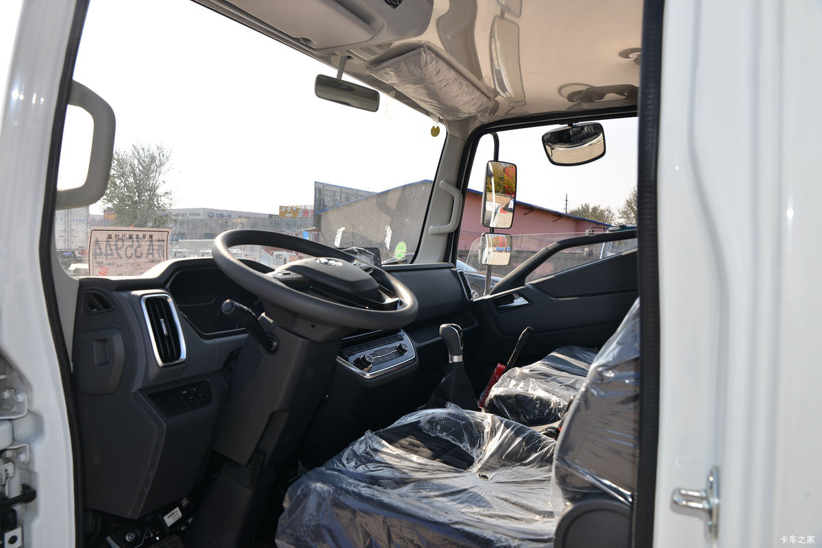 Ծ�� ��ԽC300 150���� 4.2�׵��������Ῠ(����)(SH1043ZFDDMZ)��ʻ��                                               