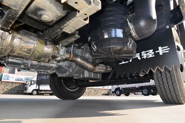 Ծ�� ��ԽC300 150���� 4.2�׵��������Ῠ(����)(SH1043ZFDDMZ)ͼƬ