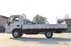 跃进 福星S80 1.5L 113马力 汽油 3.65米单排栏板小卡(SH1033PEGCNZ)