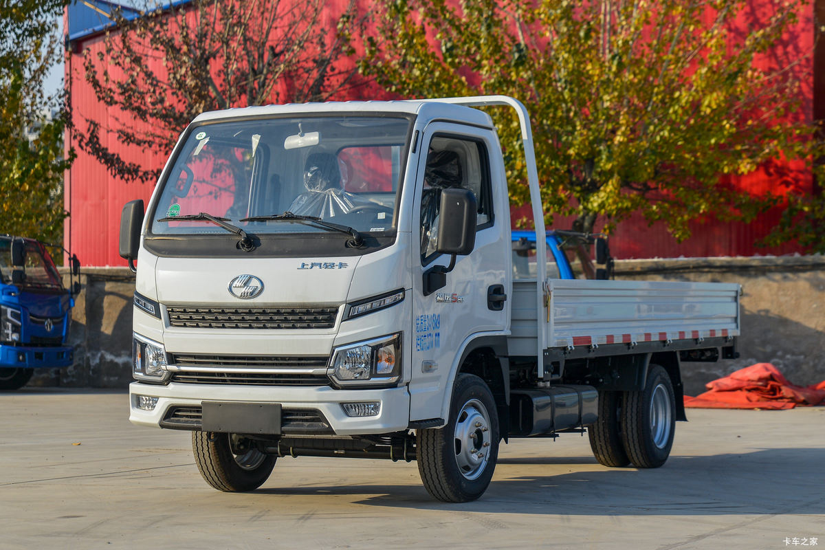 跃进 福星S80 1.5L 113马力 汽油 4.05米单排栏板小卡