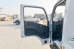 跃进 福星S80 1.5L 113马力 汽油 3.65米单排栏板小卡(SH1033PEGCNZ)