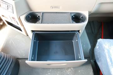 �й����� HOWO TX�ؿ� 460���� 6X4 ǣ����(����)ͼƬ