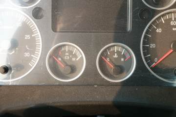 �й����� HOWO TX�ؿ� 460���� 6X4 ǣ����(����)ͼƬ