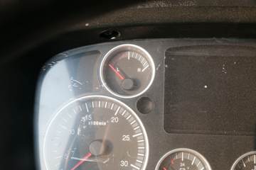 �й����� HOWO TX�ؿ� 460���� 6X4 ǣ����(����)ͼƬ