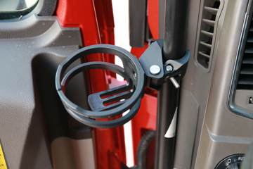 �й����� HOWO Max�ؿ� 480���� 6X4ǣ����(����)ͼƬ