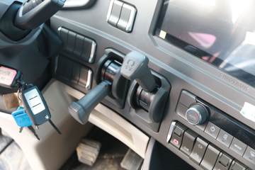 �й����� HOWO Max�ؿ� 480���� 6X4ǣ����(����)ͼƬ