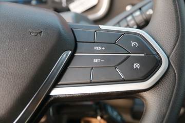 �й����� HOWO Max�ؿ� 480���� 6X4ǣ����(����)ͼƬ