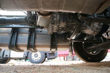 �й����� HOWO Max�ؿ� 480���� 6X4ǣ����(����)ͼƬ