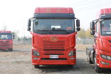 青岛解放 JH6重卡 领航版2.0 四季款 460马力 6X4 CNG危险品牵引车(国六)(带液缓)(CA4252P25K15T1NE6A80)