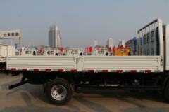 跃进 超运H300 150马力 4.2米单排栏板轻卡(国六)(6挡)(SH1043ZFDDWZ)