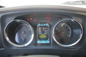 йHOWO ͳ˧ 130 4.15׵ʽῨ()(ZZ5047XXYF3215F145)ͼƬ