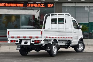 �� ��S30 2022�� ������ 1.6L 123���� ���� 3�׵�������΢��(����)ͼƬ