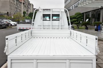 �� ��S30 2022�� ������ 1.6L 123���� ���� 3�׵�������΢��(����)ͼƬ