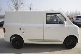 橙仕01&nbsp;电动封闭厢货外观图片