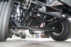 福田 奥铃大黄蜂 220马力 7.8米排半厢式载货车(后桥9T)(国六)(BJ5188XXYKPFN-AF1)