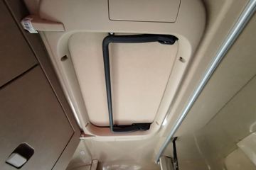 �й����� HOWO TX 290���� 6X2 9.52����������ʽ�ػ���(����)(ZZ5257XYKN56CGF1)ͼƬ