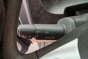 �й����� HOWO TX 290���� 6X2 9.52����������ʽ�ػ���(����)(ZZ5257XYKN56CGF1)ͼƬ