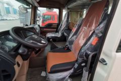 中国重汽 HOWO TX 290马力 6X2 9.52米翼开启厢式载货车(国六)(ZZ5257XYKN56CGF1)