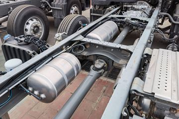 �й����� HOWO TX 290���� 6X2 9.52����������ʽ�ػ���(����)(ZZ5257XYKN56CGF1)ͼƬ