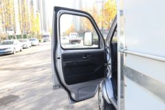 欧铃汽车 锋锐F3 1.6L 122马力 汽油 3.15米单排翼开启厢式微卡(国六)(ZB5032XYKDDE1L)