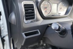 唐骏欧铃 V5系列 122马力 4.005米单排栏板轻卡(国六)(ZB1032VDD2L)