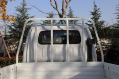 唐骏欧铃 V5系列 122马力 4.005米单排栏板轻卡(国六)(ZB1032VDD2L)