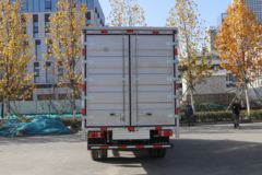 欧铃汽车 S3 127马力 4.15米单排厢式轻卡(ZB5041XXYJDD6L)