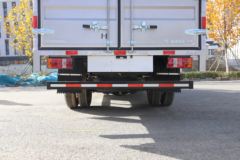 欧铃汽车 S3 127马力 4.15米单排厢式轻卡(ZB5041XXYJDD6L)