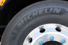 江淮 格尔发K7重卡 舒适版 560马力 6X4 AMT自动挡牵引车(国六)(HFC4252P1K8E33KS)