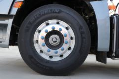 江淮 格尔发K7重卡 舒适版 560马力 6X4 AMT自动挡牵引车(国六)(HFC4252P1K8E33KS)