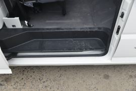锐捷S VAN/轻客驾驶室图片