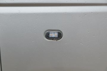 ���� ��� 1.6L 122���� ���� 3.5�׵�����ʽ΢��(����)(KMC5033XXYQ360D6)ͼƬ