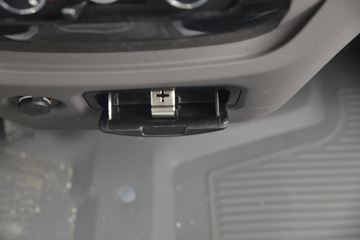 ���� ��� 1.6L 122���� ���� 3.5�׵�����ʽ΢��(����)(KMC5033XXYQ360D6)ͼƬ