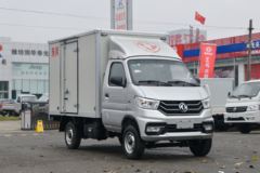 东风 小霸王W08 1.5L 113马力 2.7米单排厢式小卡(国六)(EQ5031XXY60Q3AC)