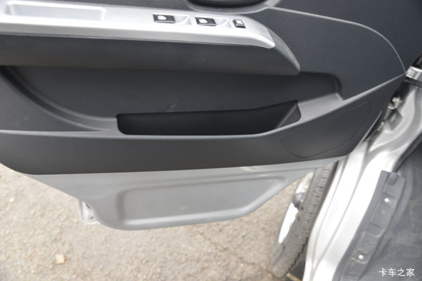 小霸王W08载货车济南市火热促销中 让利高达0.1万