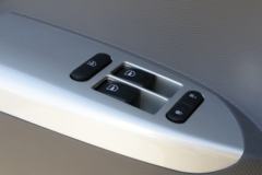 福田 奥铃新捷运 170马力 4.17米单排仓栅式轻卡(国六)(BJ5048CCY-F3)