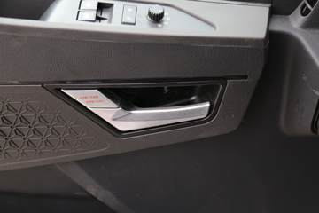 й HOWO TH7ؿ 540 4X2ǣ()(ZZ4187V361HF1)ͼƬ