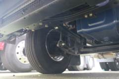 陕汽重卡 德龙X5000 460马力 6X4 LNG牵引车(国六)(SX4259XD4TLQ1)