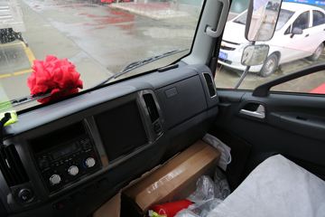 ��� J6F 4.5T 4.16�׵��Ŵ��綯��ʽ�Ῠ(Һɲ)(CA5040XXYP40L3BEVA84)98.04kWhͼƬ