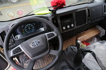 ��� J6F 4.5T 4.16�׵��Ŵ��綯��ʽ�Ῠ(Һɲ)(CA5040XXYP40L3BEVA84)98.04kWhͼƬ