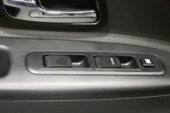 金杯 金海狮 2021款 旅行狮 150马力 2L 9座多用途乘用车