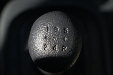 �� T10 2021�� ��׼�� 85���� 1.2L���� 2.7�׵�������΢��(����)(JKC1020D6L2)ͼƬ