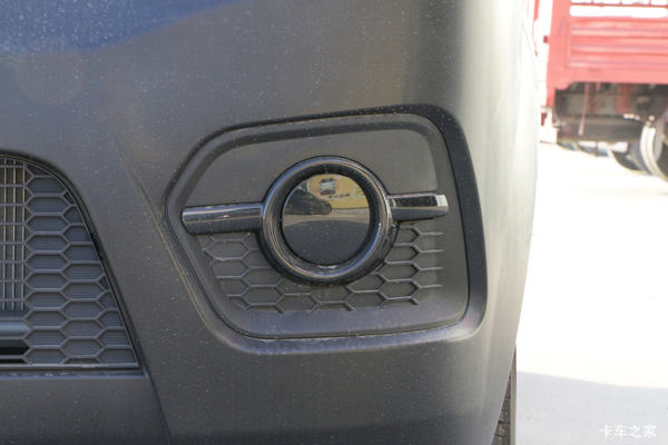 限时特惠,立降1万!邵阳市小海狮X30VAN/轻客系列疯狂促销中