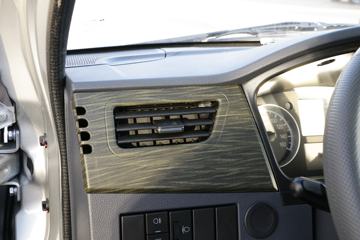�� С��ʨX30 ������ 102���� 1.5L 5����ջ���ͼƬ
