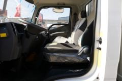 福田 奥铃新捷运 青春版 132马力 4.14米单排厢式轻卡(万里扬5档)(BJ5045XXY8JDA-AB1)