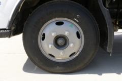 福田 奥铃新捷运 青春版 132马力 4.14米单排厢式轻卡(万里扬5档)(BJ5045XXY8JDA-AB1)