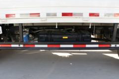 福田 奥铃捷运 经典版 150马力 4.17米单排栏板轻卡(国六)(BJ1041V9JDA-AB1)